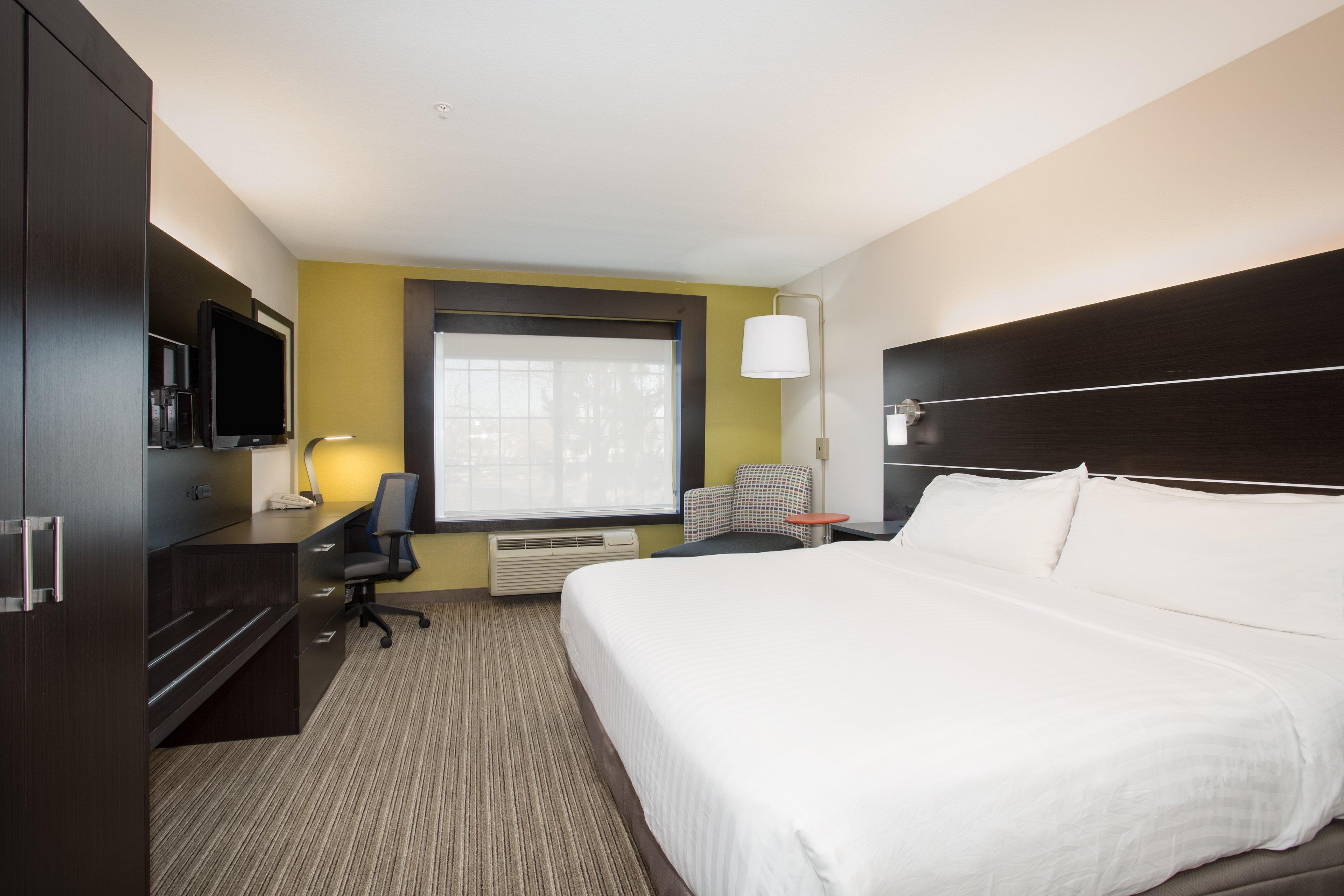 Holiday Inn Express Hotel & Suites Fort Collins By Ihg Bagian luar foto