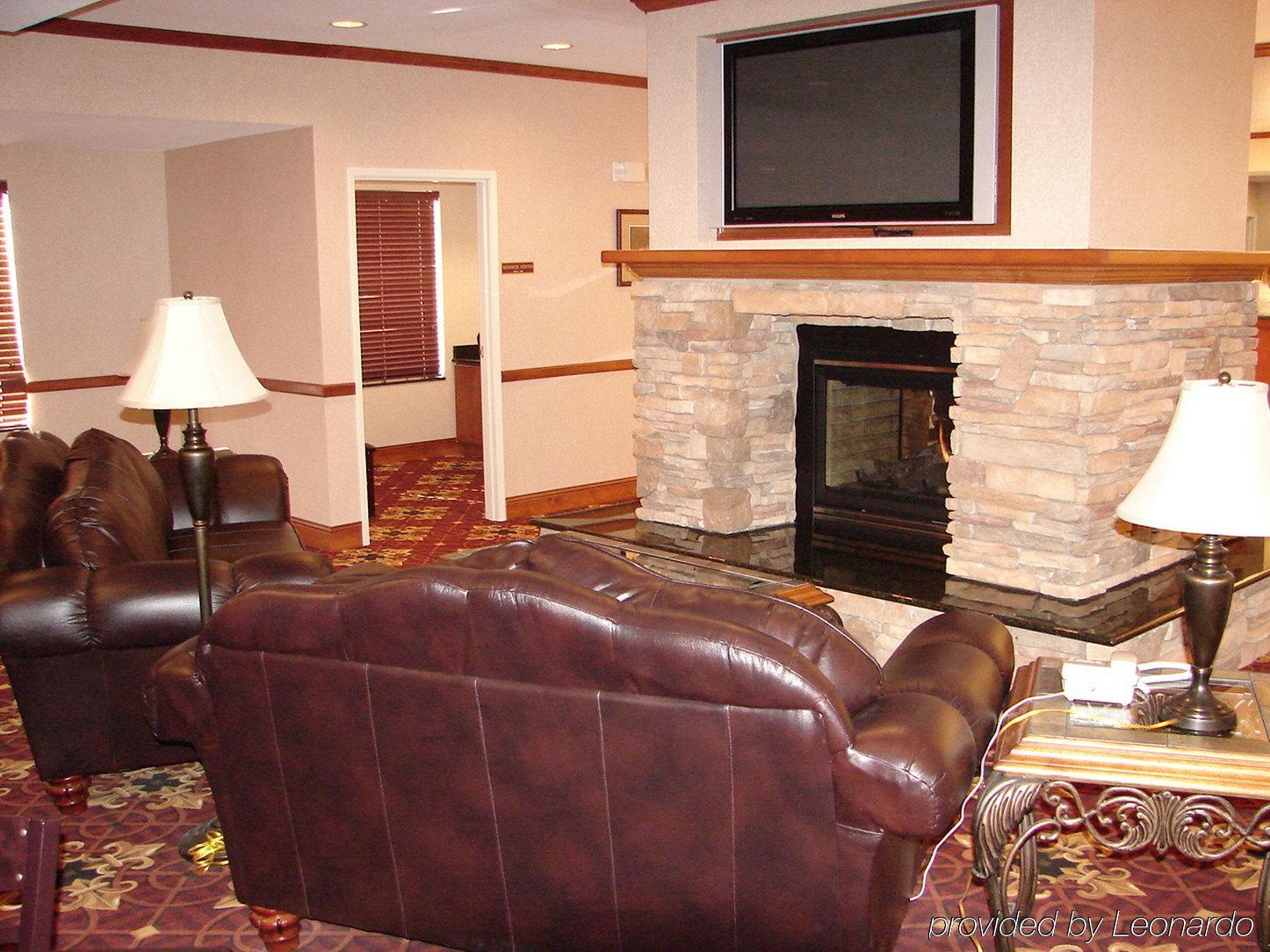 Holiday Inn Express Hotel & Suites Fort Collins By Ihg Interior foto